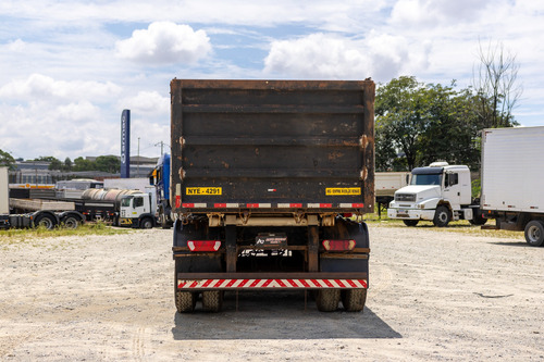Carreta Báscula Rossetti 25m3 Ñé Morumbi Randon Pastre 22m