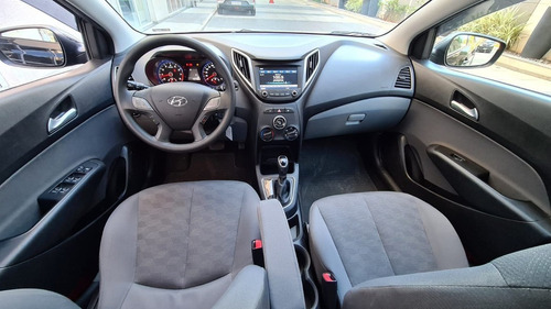 Imagem 5 de 8 de Hyundai Hb20s 1.6 Comfort Style 16v