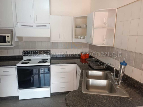 Apartamento En Venta En Santa Fe Norte Piscina Areas Sociales Seguridad Apartamentos Caracas Angela Tochon