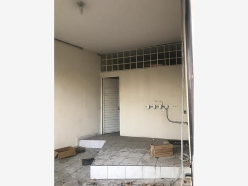 Imagen 5 de 8 de Local Comercial En Renta Col. Calichal