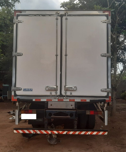 Imagem 4 de 15 de Mercedes Benz Atego 1418 2006 4x2 Baú Refrigerado
