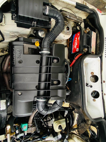 Imagem 15 de 19 de Fiat Fiorino 2006 1.3 Fire 4p