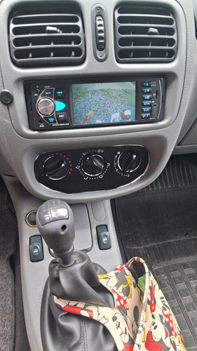 Renault Clio 1.0 16v Campus Hi-flex 3p