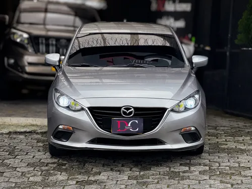Mazda 3 2.0 Prime