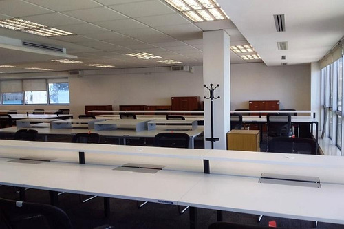Imagen 5 de 12 de Oficina En Edificio Astros