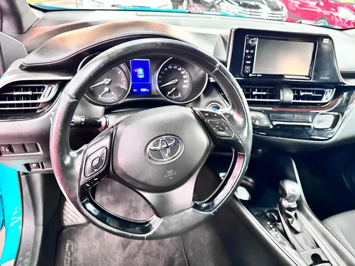 Toyota CH-R 2.0 Cvt