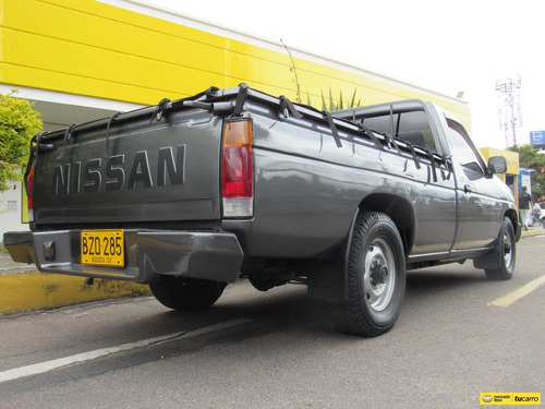 Imagen 21 de 25 de Nissan D21 2.4l