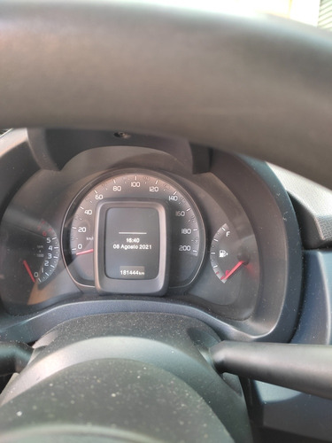 Imagem 10 de 14 de Fiat Uno 2017 1.0 Attractive Flex 5p