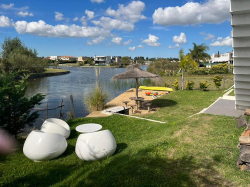 Venta Casa A La Laguna San Benito  Villanueva Tigre