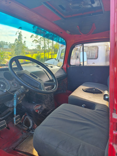 Mercedes Benz 1113 (6x2) Pipa - 1970