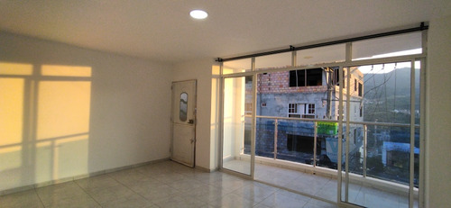 En Venta Amplio Apartamento En San Gil