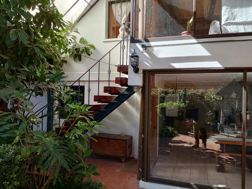 Maravillosa Casa En El Mejor Barrio De Recoleta