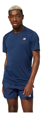 Remera New Balance De Hombre - Mt23222ngo