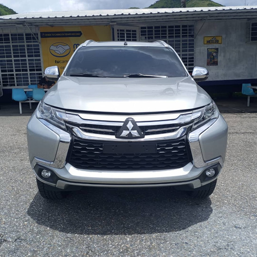 Mitsubishi Montero