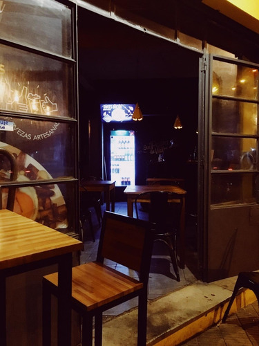 Llave De Resto Bar Funcionando En Muy Buena Ubicación
