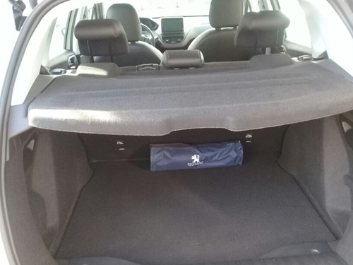Imagen 8 de 12 de Peugeot 2008 2021 Feline Tiptronic Am22 0 Metro