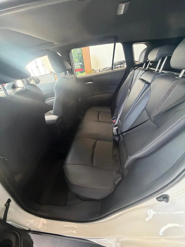 Corolla Cross Seg