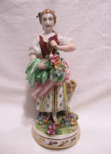 Figura Decorativa Porcelana Europea Bella Dama Campesina