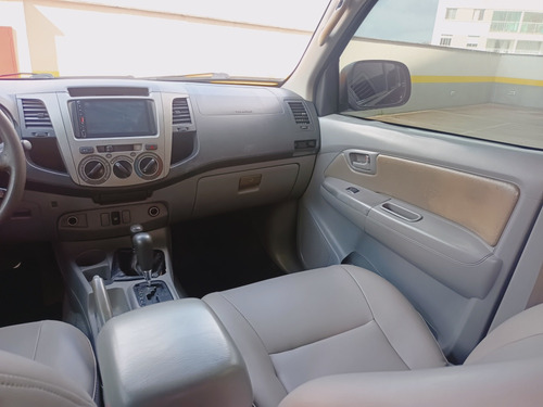 Toyota Hilux 3.0 Srv Cab. Dupla 4x4 Aut. 4p