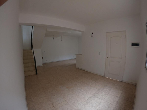 Imagen 2 de 14 de Dúplex En Venta, Pasteur 177 (uf 2), Belén De Escobar
