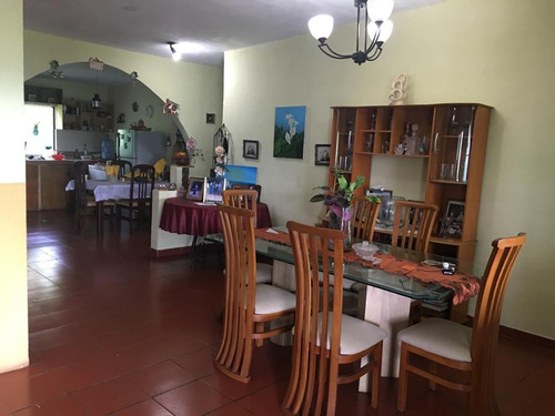 Imagen 6 de 8 de Parcela De Terreno Y Casa Carayaca