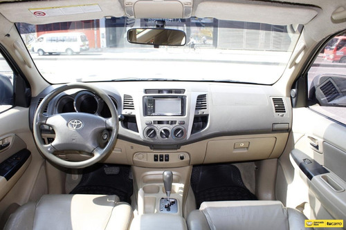 Imagen 17 de 25 de Toyota Fortuner Sr5