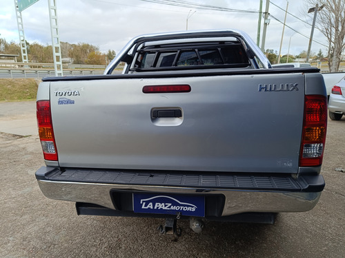 Toyota Hilux 3.0 doble cabina 4x2 srv diesel