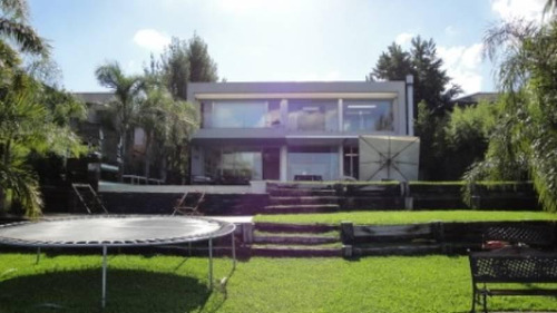 Imagen 11 de 26 de Excelente Casa Al Lago En Santa Bárbara. Muy Buena Calidad De Construccion!