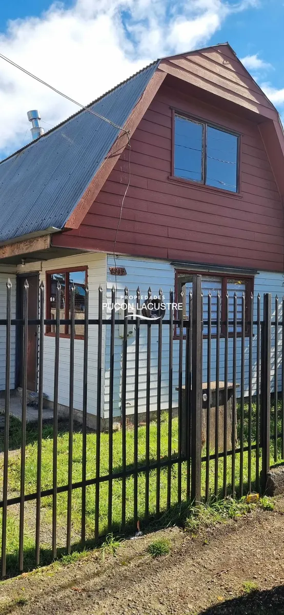 Imagen 1 de 16 de Casa En Sector Tranquilo De Villarrica (172003)