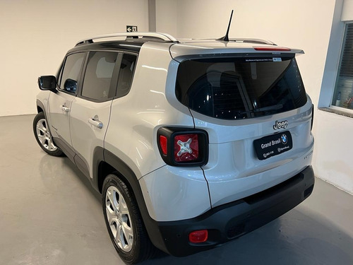 Imagem 8 de 12 de Jeep Renegade 1.8 16v Limited