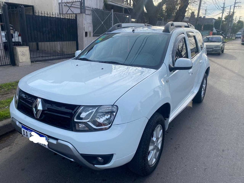 Imagen 1 de 17 de Renault Duster 2017 1.6 Ph2 4x2 Privilege 110cv