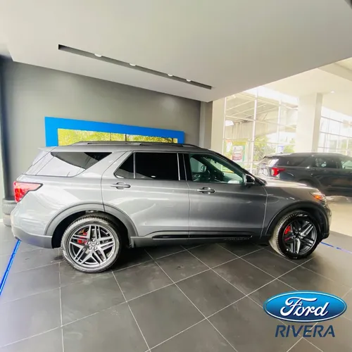 Ford Explorer St