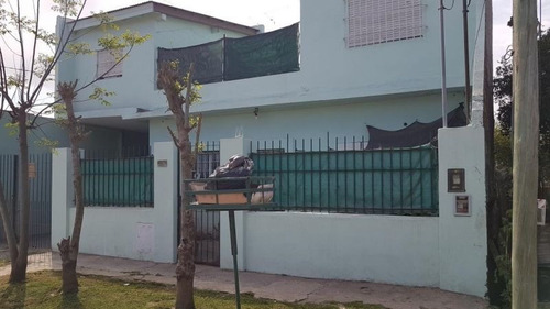 Imagen 2 de 8 de Departamento En Venta En José C Paz