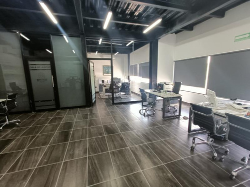 Edificio En Venta En Revolucion, Gómez Palacio, Durango