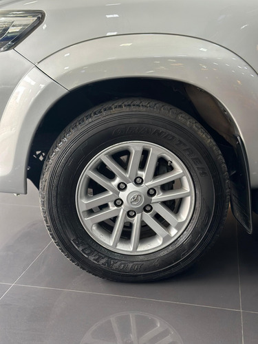 Toyota Hilux SW4 3.0 SRV 4X4 7 LUGARES 16V TURBO INTERCOOLER DIESEL 4P AUTOMÁTICO