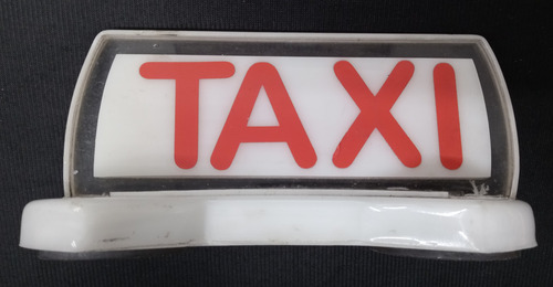 Identificador Para Carro Táxi Com Imã (Usado)