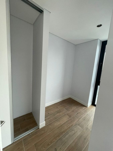 Imagen 16 de 23 de Departamento En Venta De 3 Ambientes En Las Lomitas Street - Lomas De Zamora
