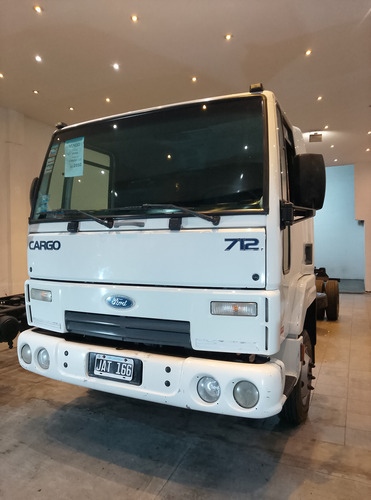Ford Cargo 712 Financiado