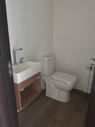 Departamento En Venta En Parque Leloir