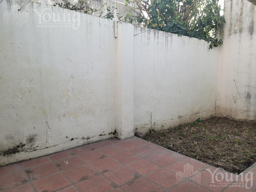 Imagen 7 de 12 de Ph Tipo Casa En Venta En Bernal, 3 Ambientes, Cochera Y Patio