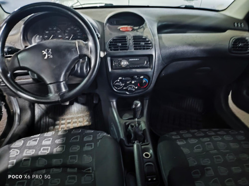 Peugeot 206 1.4 PRESENCE SW 8V FLEX 4P MANUAL