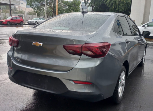 Chevrolet Onix 1.0 LT At