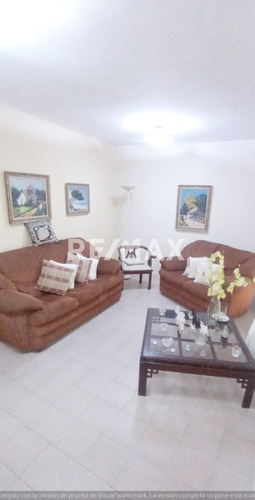 Imagen 5 de 12 de Casa En Venta 3 Plantas En La Parroquia La Vega