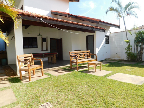 Imagem 4 de 14 de Casa Mobiliada Com Piscina À Venda Na Praia De Peruíbe.
