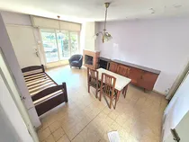 Comprar Casa En  Venta A Reciclar 3 Dormitorios Jardín Patio Estufa A Leña Garaje Malvín