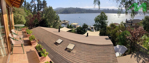 Casa En Venta De 9 Dorm. En Vichuquén
