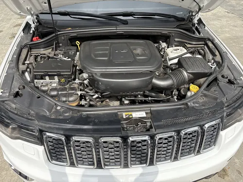 Jeep Grand Cherokee Laredo Tp 3600cc 4x4