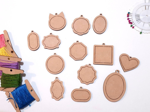 Pack Mini Bastidores Bordados Con Tapas 4cm X 25 - 6cm X 25 