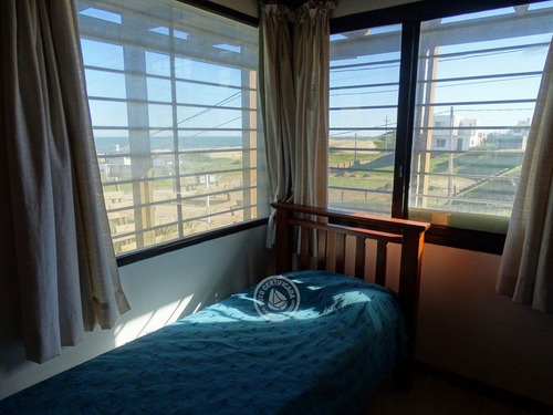 Ala Moana En Punta Del Diablo