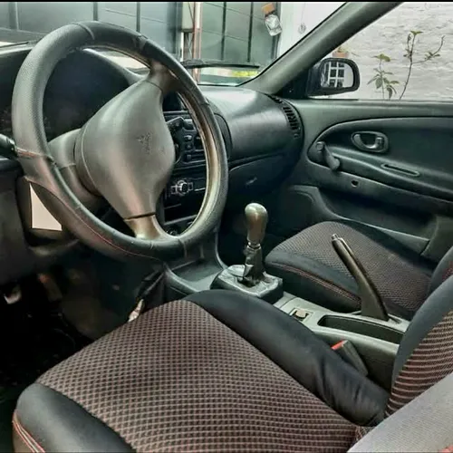 Mitsubishi Lancer 1.3 Gl 5 p